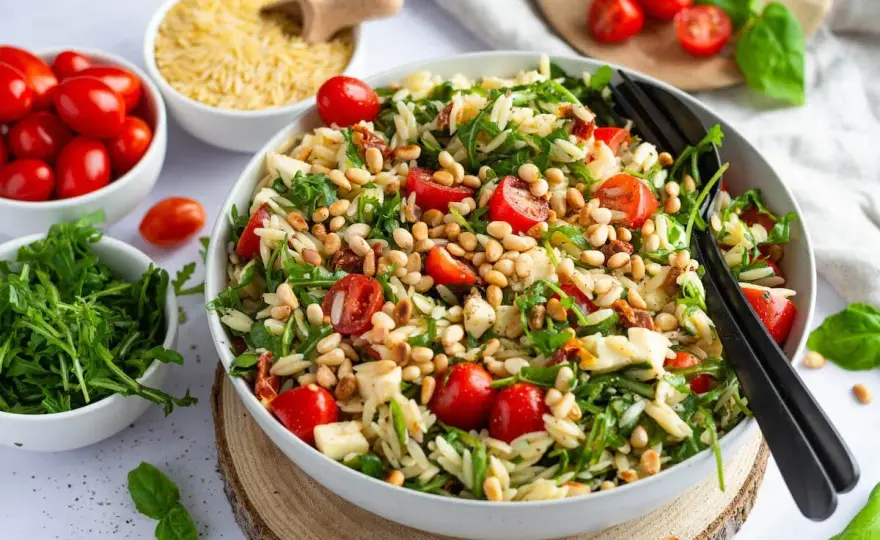 Salate zum Grillen - die besten Ideen fürs Buffet
