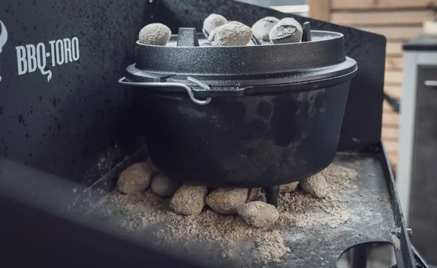 Dutch Oven auf dem Gasgrill richtig nutzen - Tipps und Temperaturen