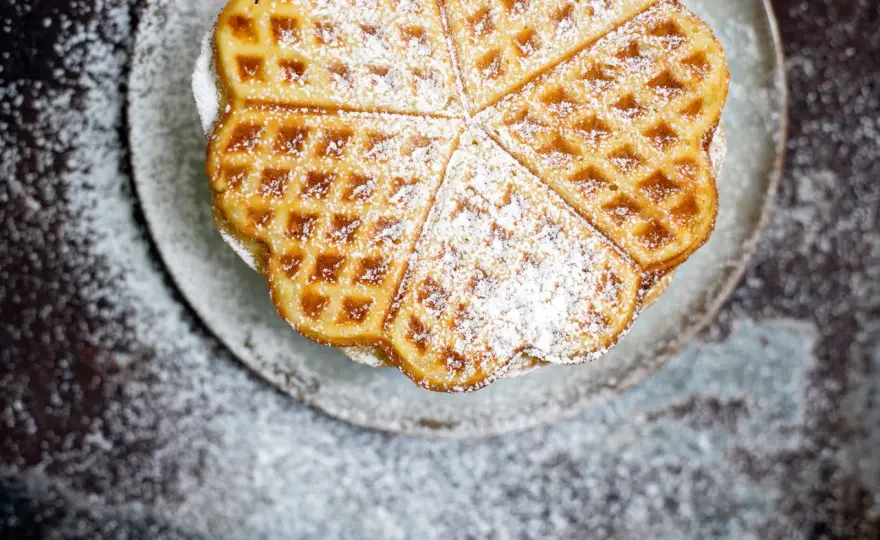 Waffelrezept für knusprige Herzwaffeln leicht gemacht